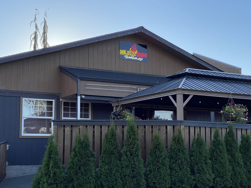 Buzz Inn Steakhouse - Lake Stevens exterior